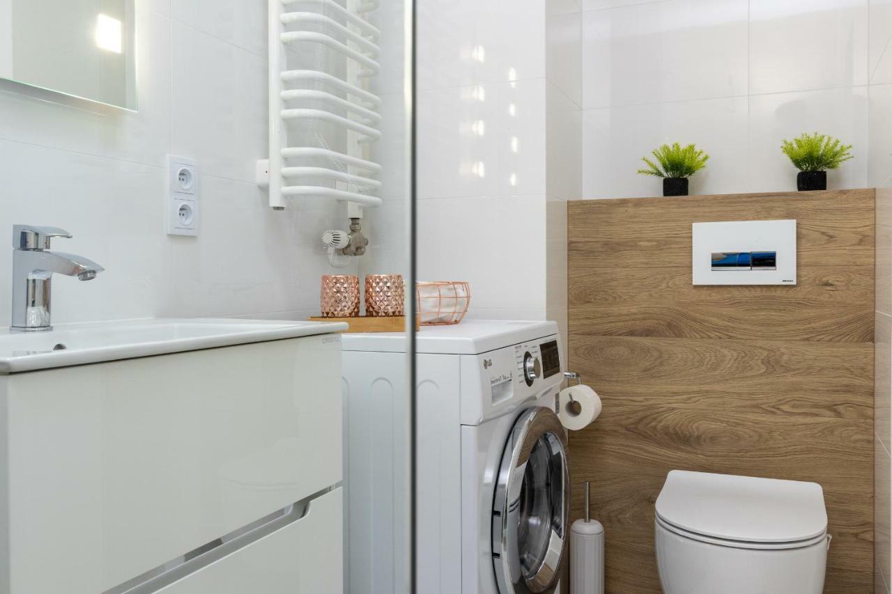 Apartamenty Ul. Marii Konopnickiej Krasków Εξωτερικό φωτογραφία