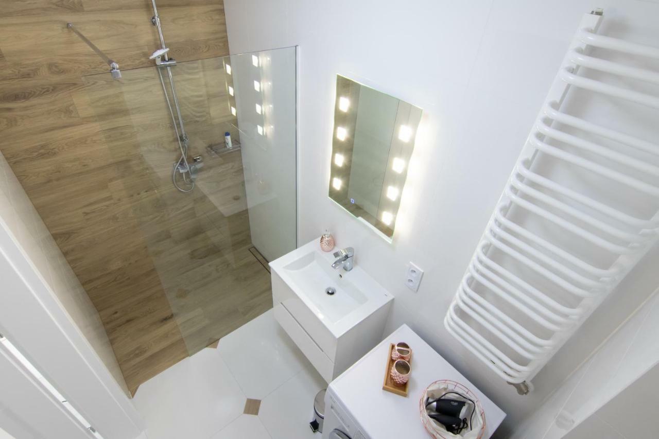 Apartamenty Ul. Marii Konopnickiej Krasków Εξωτερικό φωτογραφία